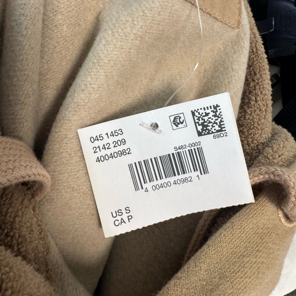 American Eagle Beige Graphic Huggable Hoodie Sweater Oversized Size Small - Picture 13 of 13